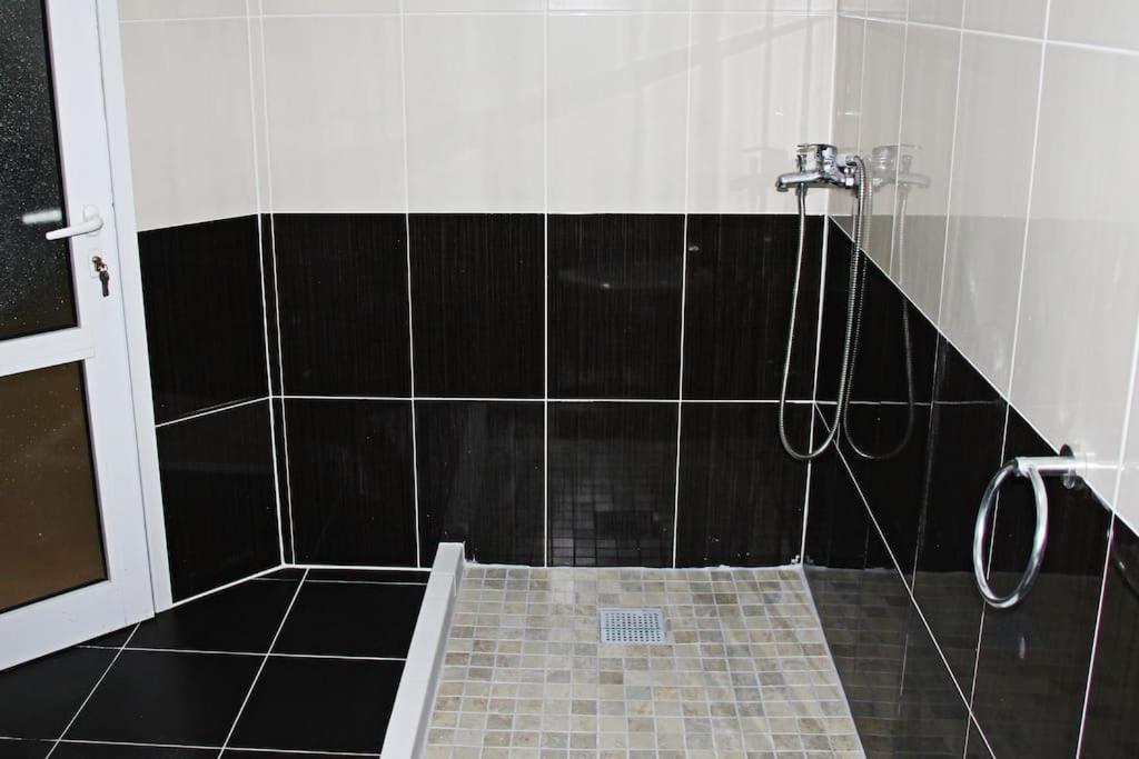 Apartament Oliver Wlora